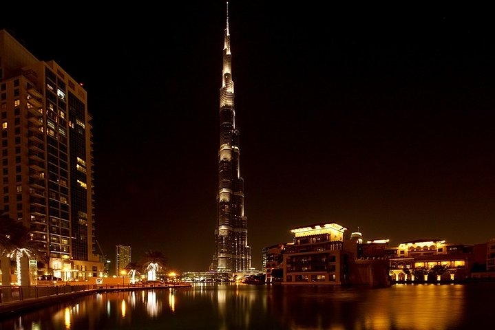 Burj Khalifa Tickets With Transfer - Photo 1 of 2